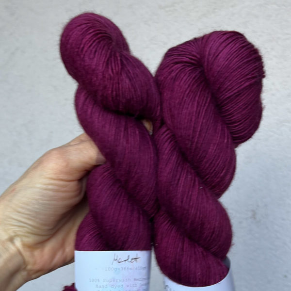 Uschitita_Merino_Singles_Merlot