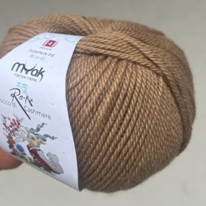 Ra-ku Medium-Pumpkin Pie myak