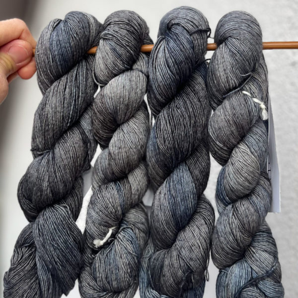 Malabrigo_lace_Single_lots_26